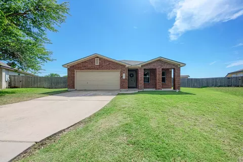 311 Creek Ledge Dr, Hutto, TX 78634