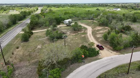 287 Fm-713, Lockhart, TX 78644