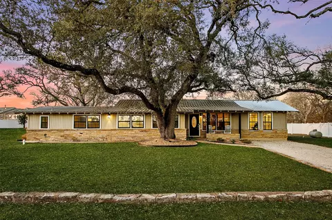 200 Creek Rd, Dripping Springs, TX 78620