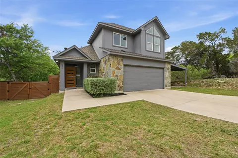 820 Panorama Dr, Dripping Springs, TX 78620