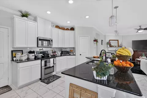 Kitchen - 111 Forego Dr, Elgin, TX 78621 photo 1 of 4