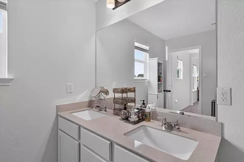 Bath - 111 Forego Dr, Elgin, TX 78621 photo 2 of 2
