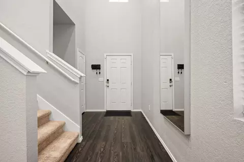 Entry Way - 12007 Riprap Dr, Manor, TX 78653 photo 2 of 7