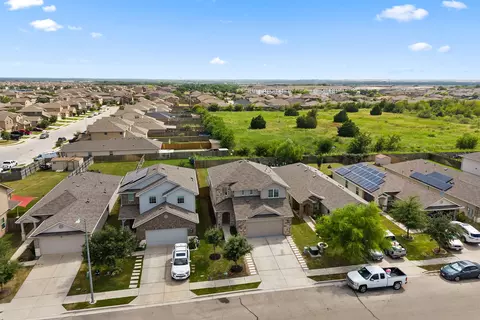 View/Area - 12007 Riprap Dr, Manor, TX 78653 photo 4 of 7