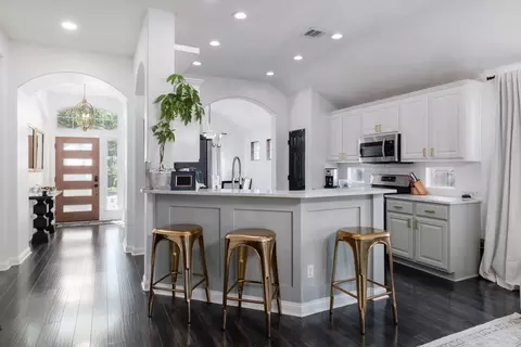 2425 National Park Blvd, Austin, TX 78747