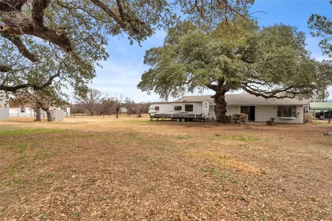 Exterior - 312 Apache Dr, Burnet, TX 78611 photo 2 of 5