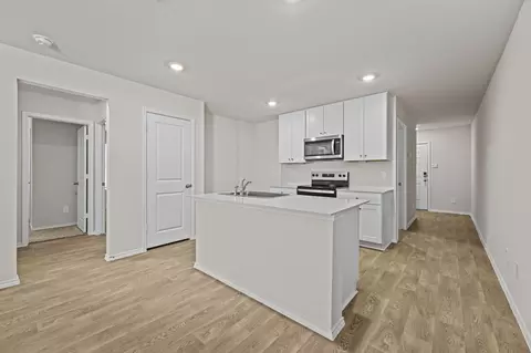 Kitchen - 405 Wild Goose Dr, Luling, TX 78648 photo 1 of 2