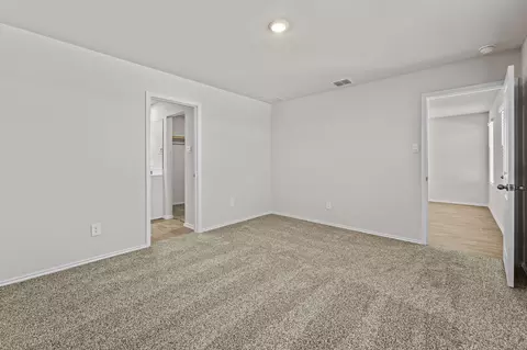 Bedroom - 405 Wild Goose Dr, Luling, TX 78648 photo 6 of 6