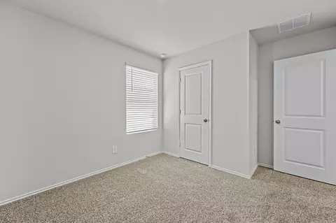 Bedroom - 405 Wild Goose Dr, Luling, TX 78648 photo 2 of 6