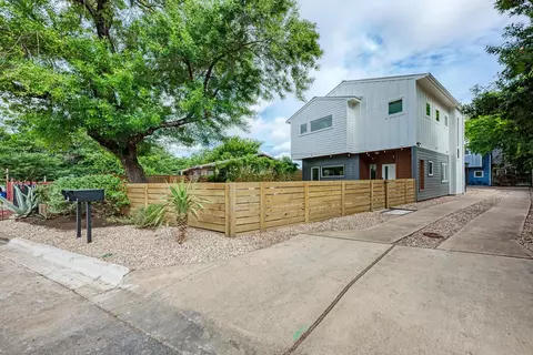 3008 E 14th 12 St #A, Austin, TX 78702