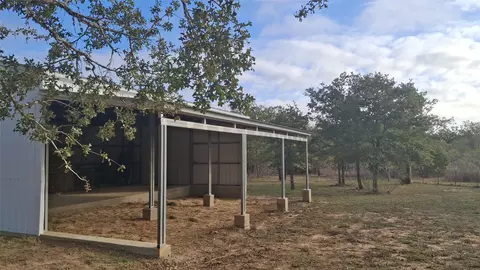 479 Mesquite Dr, Cedar Creek, TX 78612