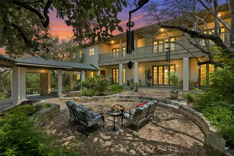 304 Nautilus Ave, Lakeway, TX 78738