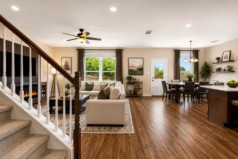 Entry Way - 809 Whitman Ave, Georgetown, TX 78626 photo 1 of 5