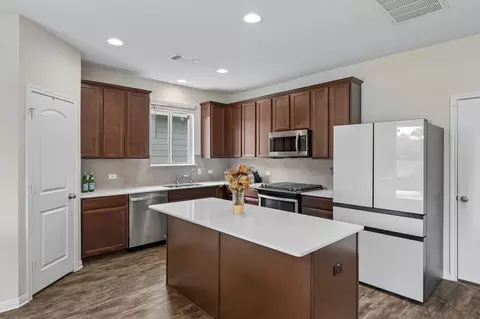 Kitchen - 809 Whitman Ave, Georgetown, TX 78626 photo 2 of 3