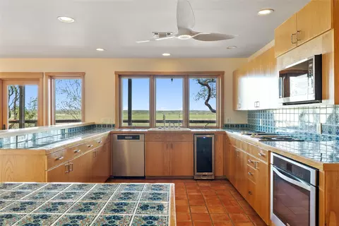 Kitchen - 212 Comanche Cp, Kyle, TX 78640 photo 1 of 3