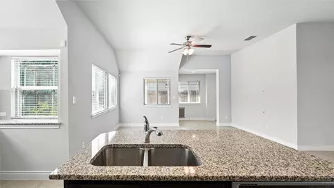 490 Nautical Loop, Kyle, TX 78640 photo 5