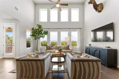 1825 Hazy Hills Loop, Dripping Springs, TX 78620