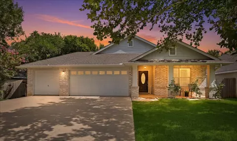 700 Hilltop Dr, Leander, TX 78641