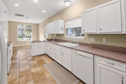 Kitchen - 226 Cedar Hills Dr, Elgin, TX 78621 photo 3 of 3