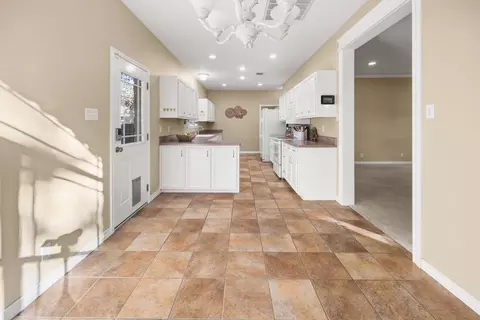 Entry Way - 226 Cedar Hills Dr, Elgin, TX 78621 photo 1 of 1