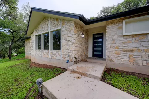 2 Timbercrest St, San Marcos, TX 78666