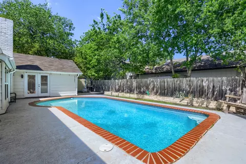 Exterior - 9016 W Pointer Ln, Austin, TX 78758 photo 3 of 9