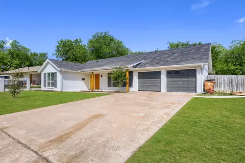 Exterior - 9016 W Pointer Ln, Austin, TX 78758 photo 2 of 9
