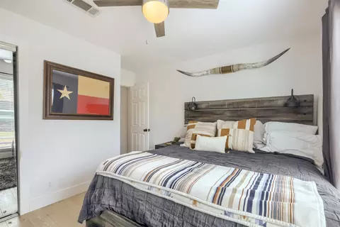 Bedroom - 9016 W Pointer Ln, Austin, TX 78758 photo 2 of 6