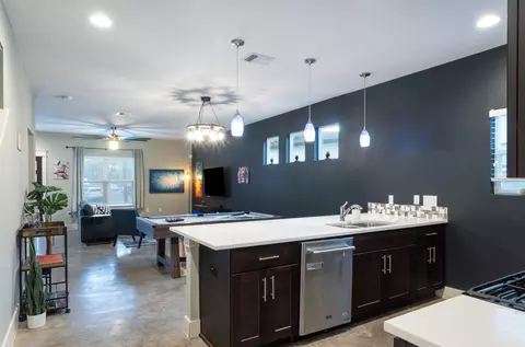 3000 Neal St, Austin, TX 78702