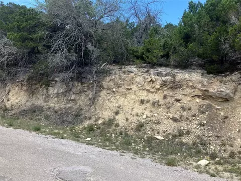 20906 Post Oak Dr, Lago Vista, TX 78645 photo 4