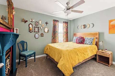 Bedroom - 862 Pepperbark Loop, Buda, TX 78610 photo 4 of 7
