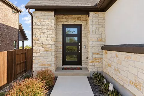 Entry Way - 862 Pepperbark Loop, Buda, TX 78610 photo 1 of 4