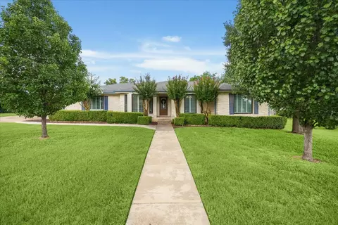 101 Norwood Dr W, Georgetown, TX 78628