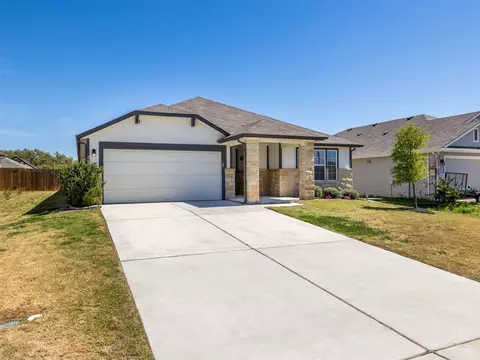Exterior - 201 Bunting Ln, Bertram, TX 78605 photo 2 of 3
