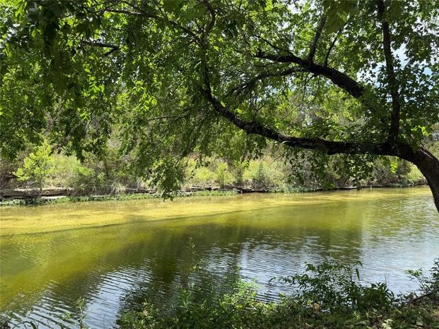 132 Quiet Oak Cv, Liberty Hill, TX 78642
