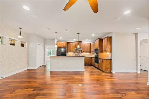 Living - 4900 Sonora Trce, Georgetown, TX 78633 photo 3 of 7