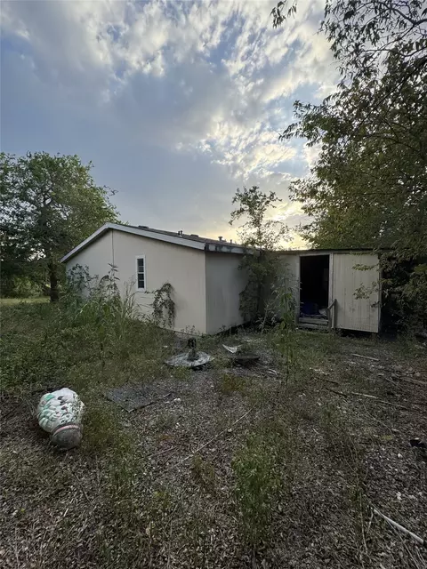 10200 Shively Ln, Austin, TX 78747 photo 3