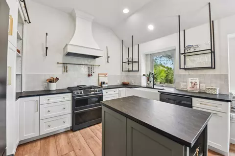 6848 La Concha Pass, Austin, TX 78749