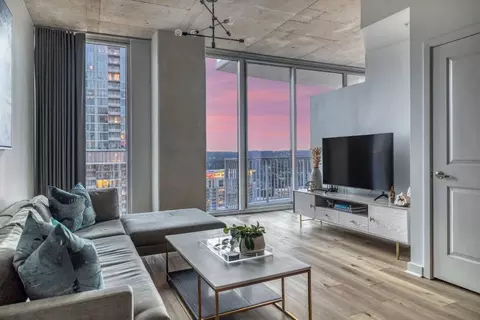 Living - 360 Nueces St #3506, Austin, TX 78701 photo 1 of 5
