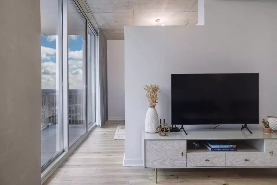 Living - 360 Nueces St #3506, Austin, TX 78701 photo 5 of 5
