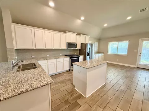 Kitchen - 199 Tailwind Dr, Kyle, TX 78640 photo 1 of 4