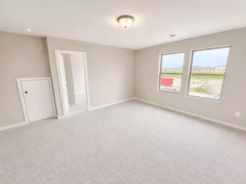 Bedroom - 160 Wind Hl, Jarrell, TX 76537 photo 1 of 9
