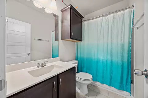 Bath - 609 Jess Maynard Trl, Leander, TX 78641 photo 5 of 5