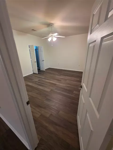 Bedroom - 201 Yosemite Rd, Georgetown, TX 78633 photo 1 of 3