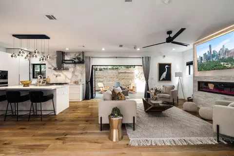 2214 Garden St #2, Austin, TX 78702