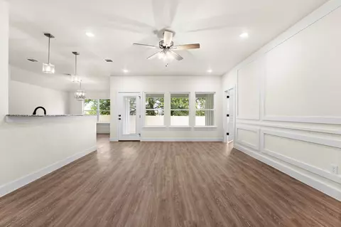 Living - 2119 Blackhawk Loop, Belton, TX 76513 photo 1 of 3