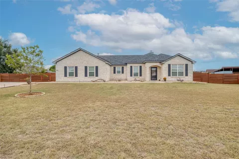 9812 Southshore Dr, Salado, TX 76571
