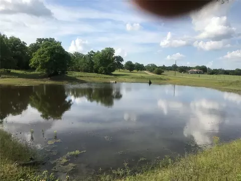 504 Sandy School Rd, Johnson City, TX 78636