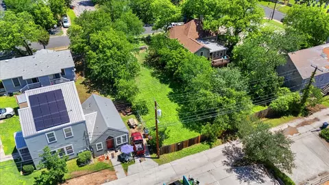 1205 E 8th St, Austin, TX 78702 photo 8
