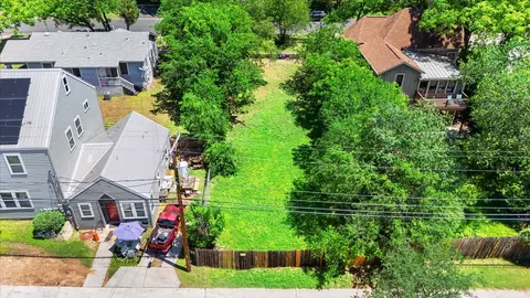 1205 E 8th St, Austin, TX 78702 photo 6